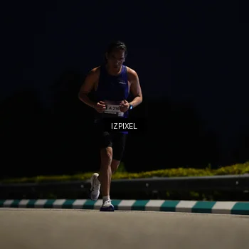 Runner Photo 7396164