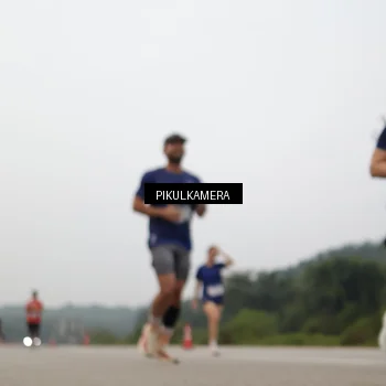 Runner Photo 7396189