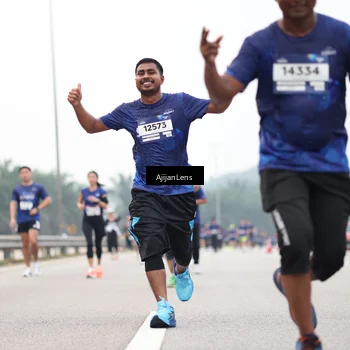 Runner Photo 7396218
