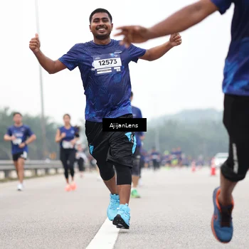 Runner Photo 7396220