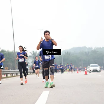 Runner Photo 7396223