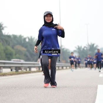Runner Photo 7396267