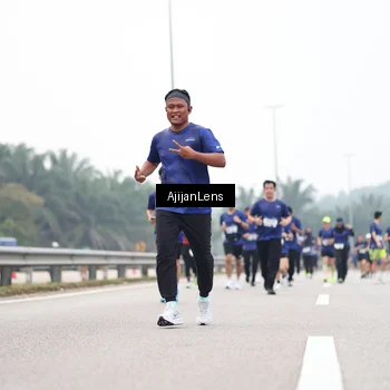 Runner Photo 7396300