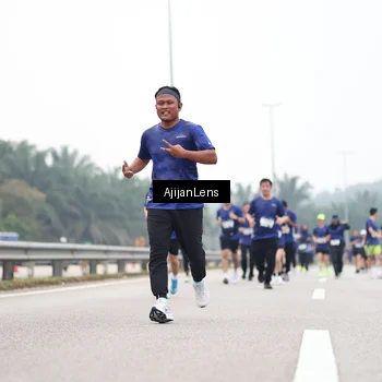 Runner Photo 7396301