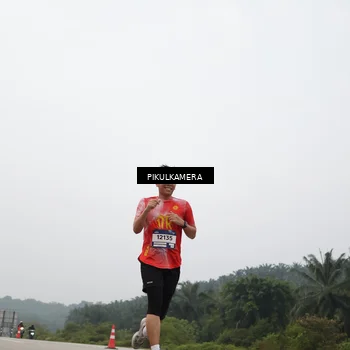 Runner Photo 7396302