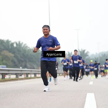 Runner Photo 7396316