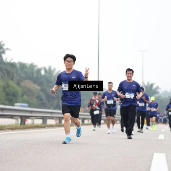 Runner Photo 7396337