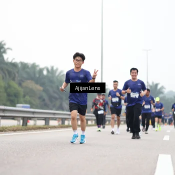 Runner Photo 7396350