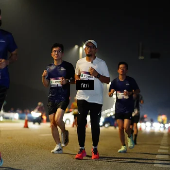 Runner Photo 7396361