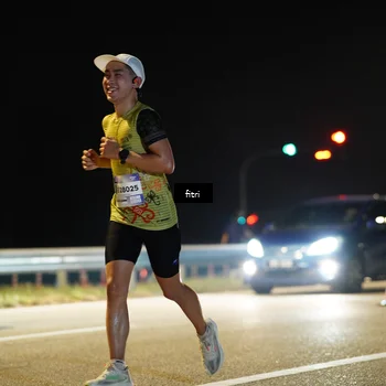 Runner Photo 7396408