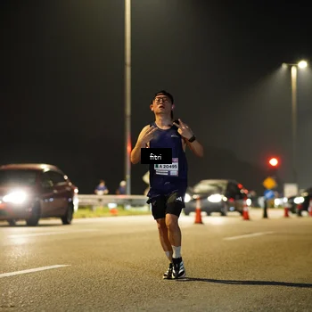 Runner Photo 7396419
