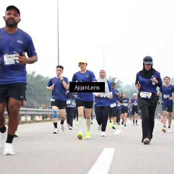 Runner Photo 7396431