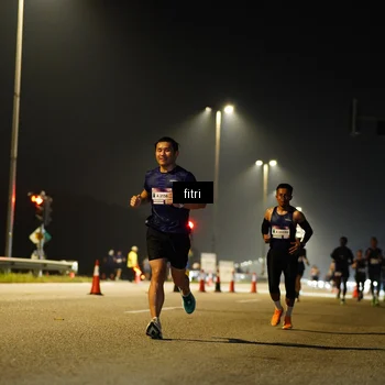 Runner Photo 7396451