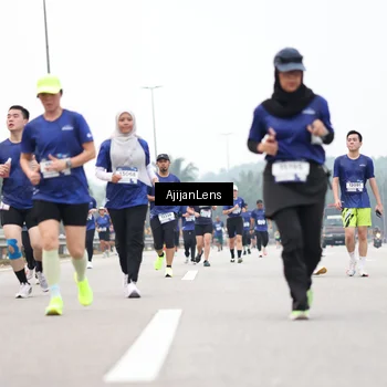 Runner Photo 7396458