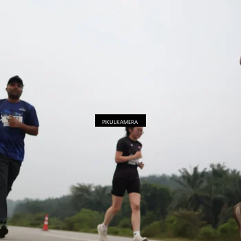 Runner Photo 7396500