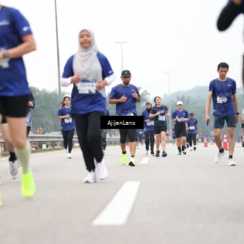Runner Photo 7396506