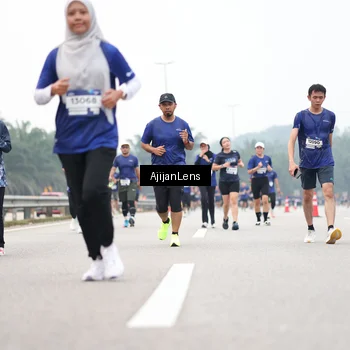 Runner Photo 7396511