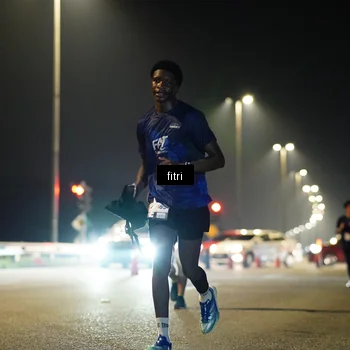 Runner Photo 7396516