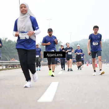 Runner Photo 7396519