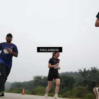 Runner Photo 7396533