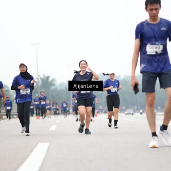 Runner Photo 7396558
