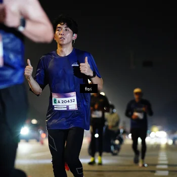 Runner Photo 7396572