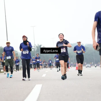 Runner Photo 7396578
