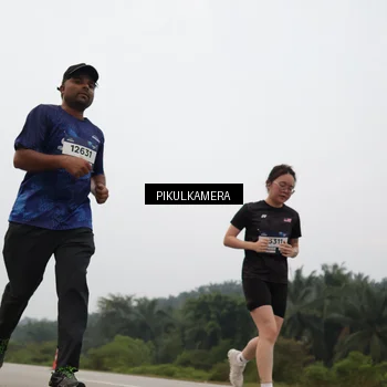 Runner Photo 7396580