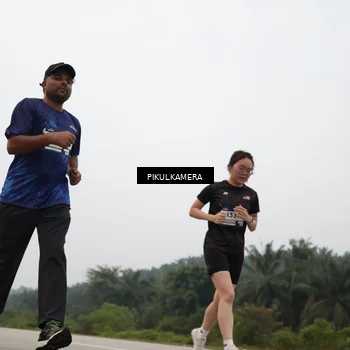 Runner Photo 7396597