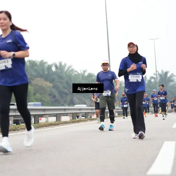 Runner Photo 7396606