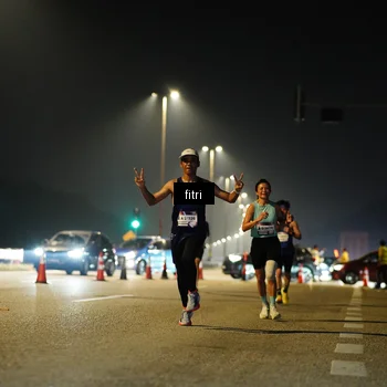 Runner Photo 7396619