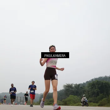 Runner Photo 7396621