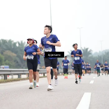 Runner Photo 7396665