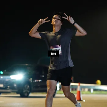 Runner Photo 7396670