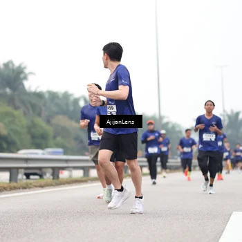 Runner Photo 7396683