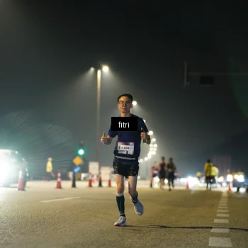 Runner Photo 7396691
