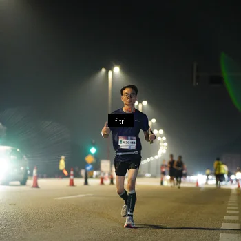 Runner Photo 7396699