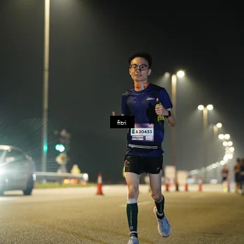 Runner Photo 7396703
