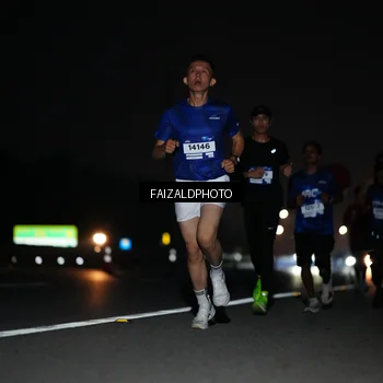 Runner Photo 7396728