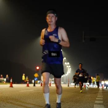 Runner Photo 7396768