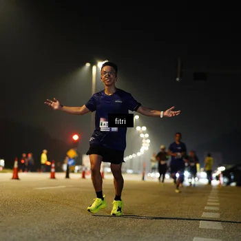 Runner Photo 7396781