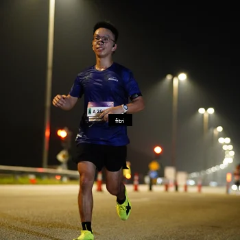 Runner Photo 7396795