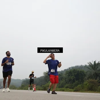Runner Photo 7396807