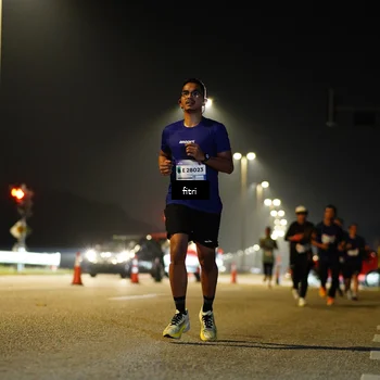 Runner Photo 7396808