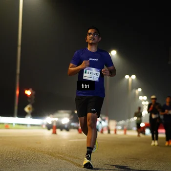 Runner Photo 7396815