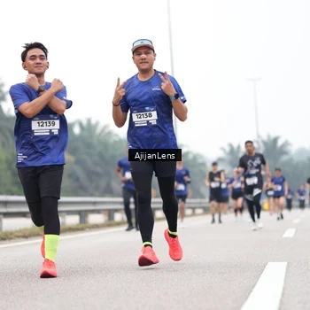 Runner Photo 7396821
