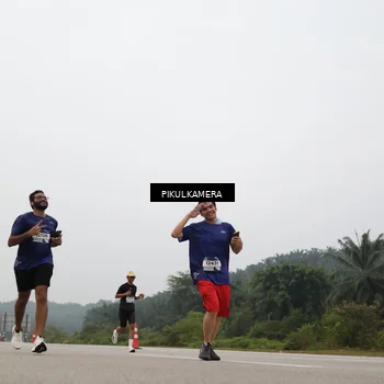 Runner Photo 7396827