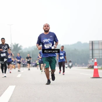 Runner Photo 7396829