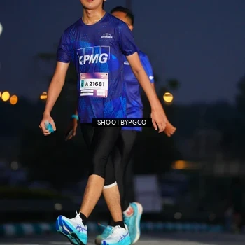 Runner Photo 7396833