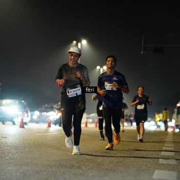 Runner Photo 7396835
